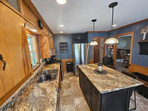 203 3rd Avenue E Lamberton MN 56152