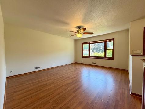 7208 Bryant Avenue N Brooklyn Center MN 55430