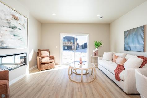 6574 68th Street S Horace ND 58047