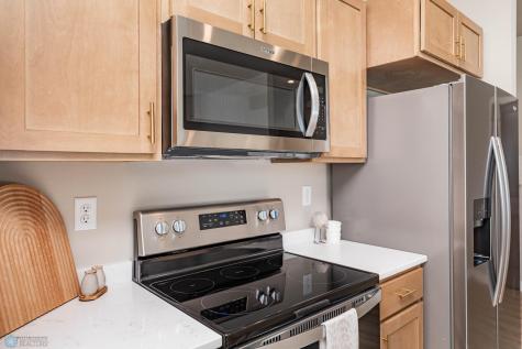 6574 68th Street S Horace ND 58047