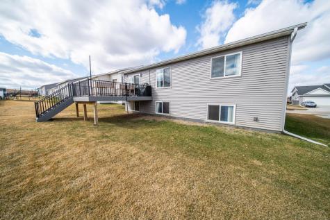 6138 Sandstone Street NW Rochester MN 55901