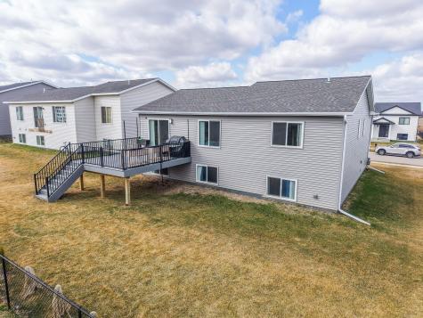 6138 Sandstone Street NW Rochester MN 55901