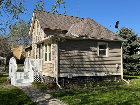 604 W Main Street Marshall MN 56258