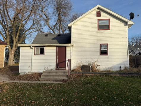 238 Locust Avenue Owatonna MN 55060