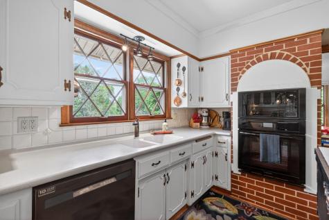 13651 Oakwood Curve Burnsville MN 55337