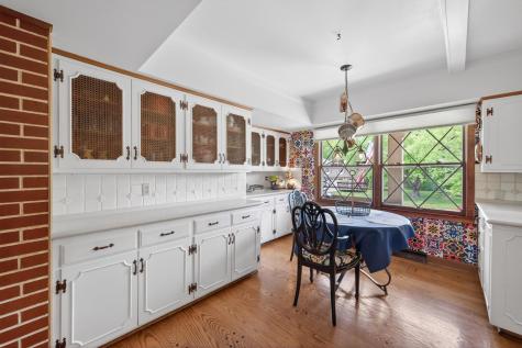 13651 Oakwood Curve Burnsville MN 55337