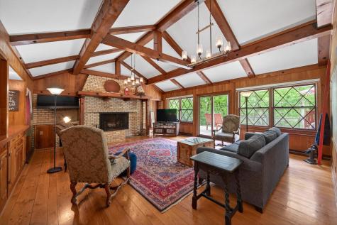 13651 Oakwood Curve Burnsville MN 55337