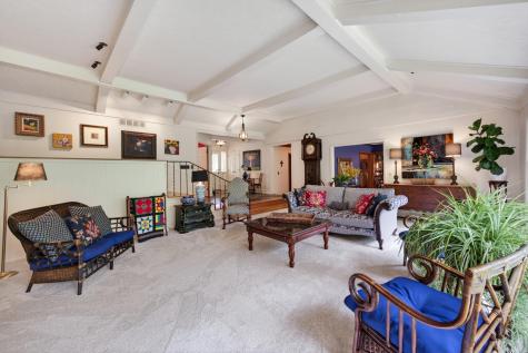 13651 Oakwood Curve Burnsville MN 55337