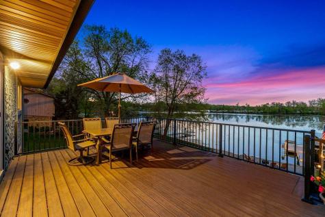 9885 Oak Shore Drive Lakeville MN 55044