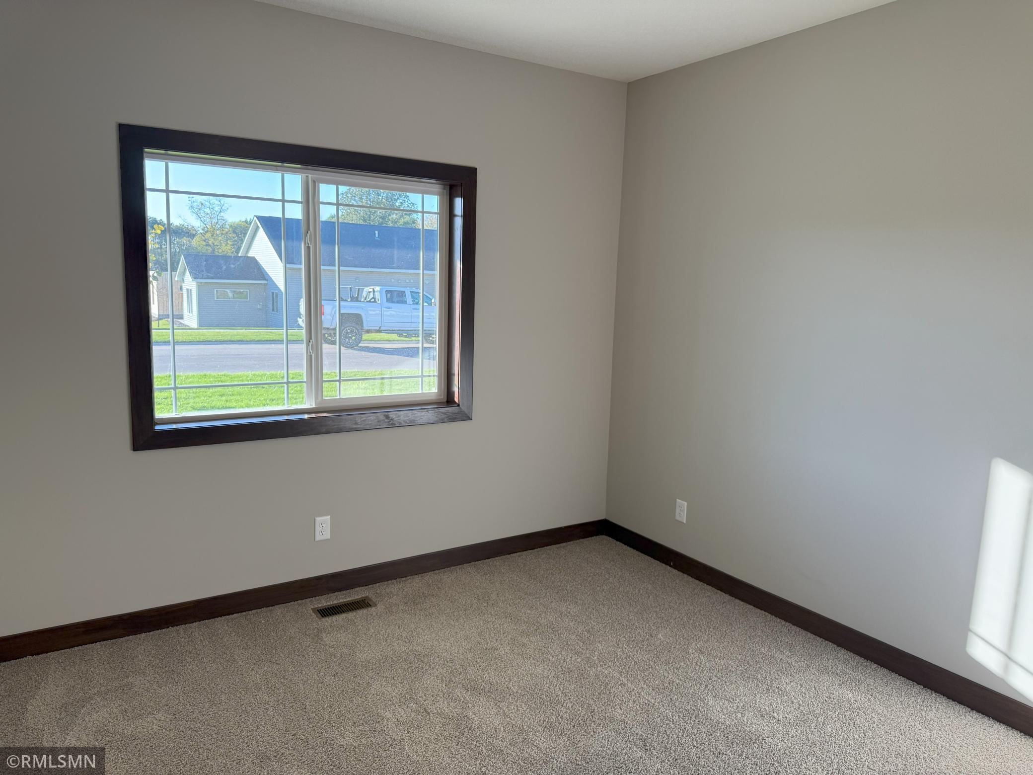 3122 Zuni Way Anoka MN 55303