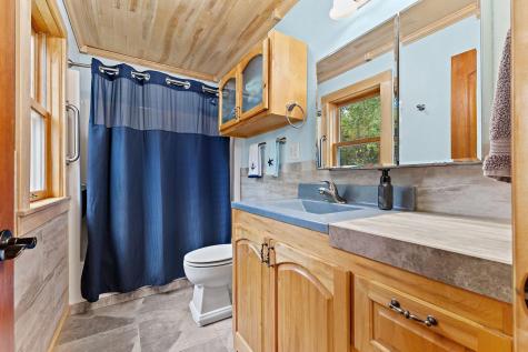 3300 Breezy Point Road Tower MN 55790