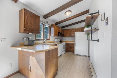 719 10th Avenue E West Fargo ND 58078