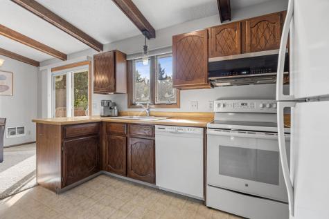 719 10th Avenue E West Fargo ND 58078