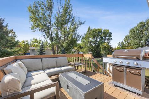 719 10th Avenue E West Fargo ND 58078