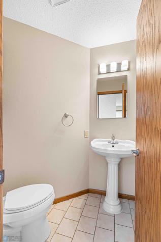 2801 26th Avenue S Fargo ND 58103