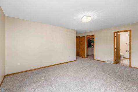 2801 26th Avenue S Fargo ND 58103