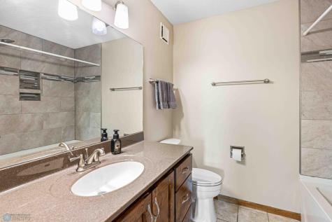 2801 26th Avenue S Fargo ND 58103