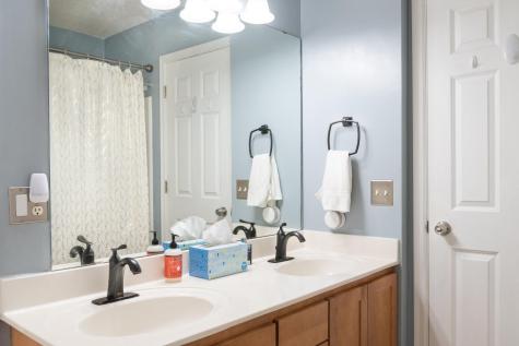 673 Kingfisher Lane Woodbury MN 55125