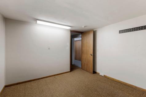 942 7th Avenue E Shakopee MN 55379