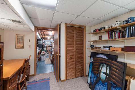 942 7th Avenue E Shakopee MN 55379
