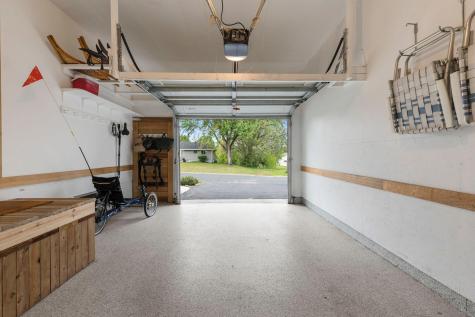 942 7th Avenue E Shakopee MN 55379