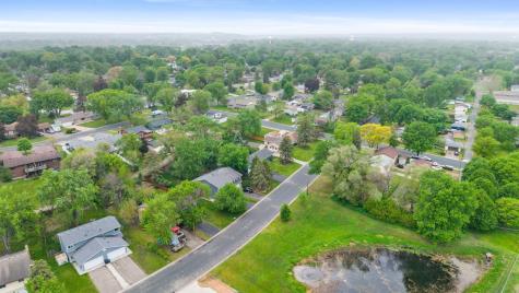 942 7th Avenue E Shakopee MN 55379