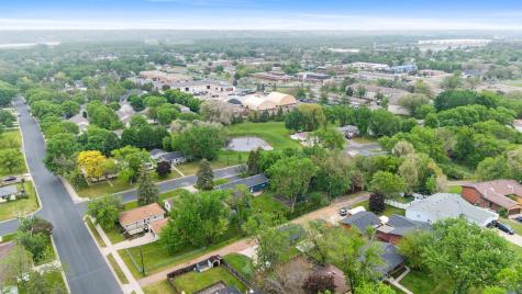 942 7th Avenue E Shakopee MN 55379