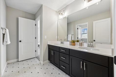 15757 Aquila Avenue Savage MN 55378