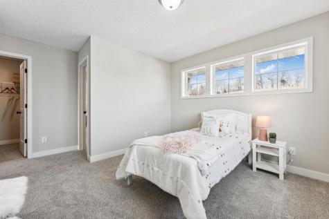 15757 Aquila Avenue Savage MN 55378
