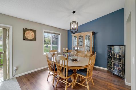 881 Kimberly Lane Chanhassen MN 55317