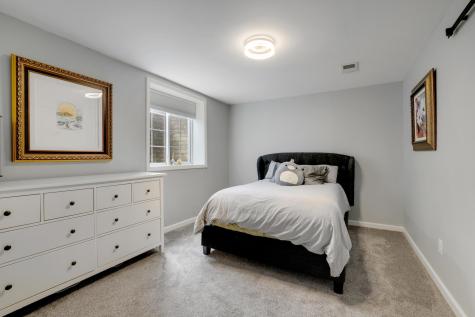 881 Kimberly Lane Chanhassen MN 55317