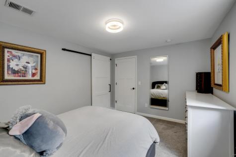 881 Kimberly Lane Chanhassen MN 55317