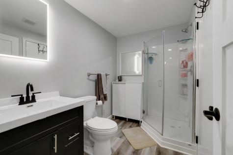 881 Kimberly Lane Chanhassen MN 55317