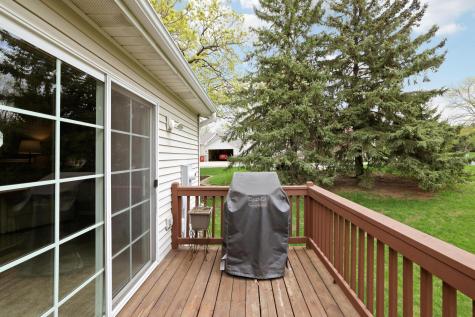 881 Kimberly Lane Chanhassen MN 55317