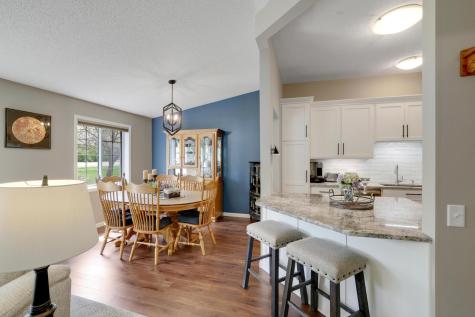 881 Kimberly Lane Chanhassen MN 55317