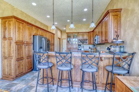 518 Allyson Circle Moorhead MN 56560