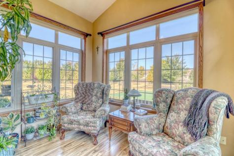 518 Allyson Circle Moorhead MN 56560