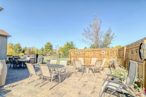 518 Allyson Circle Moorhead MN 56560