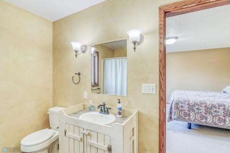 518 Allyson Circle Moorhead MN 56560