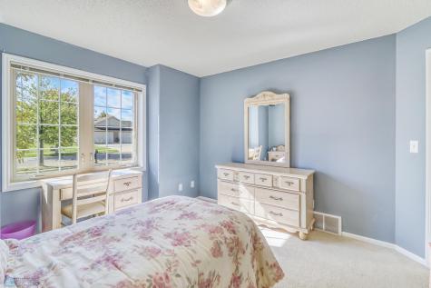 518 Allyson Circle Moorhead MN 56560