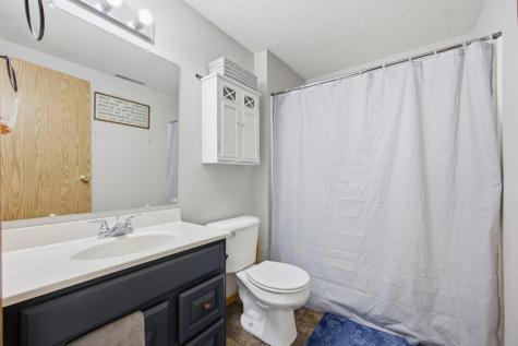 5556 18th Street S Fargo ND 58104