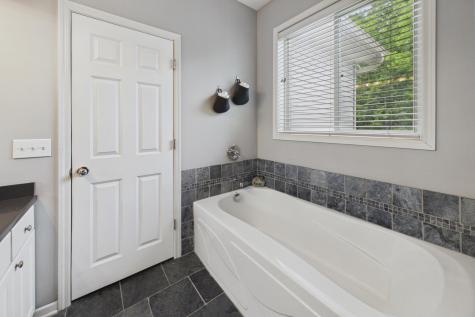 9728 Belmont Lane Eden Prairie MN 55347