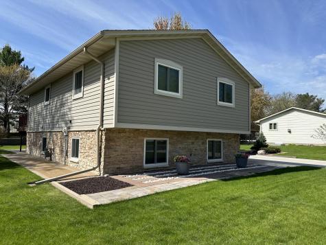 446 Hawes Avenue Vadnais Heights MN 55127