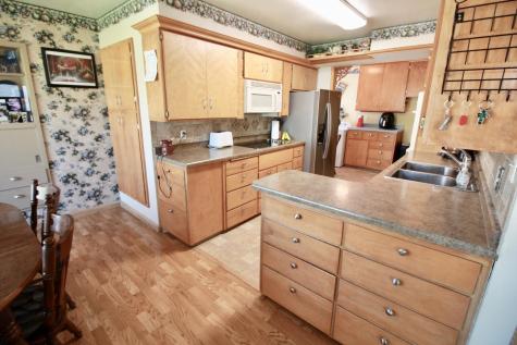 826 4th Street N Wahpeton ND 58075