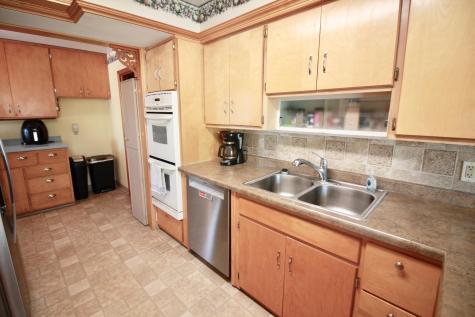 826 4th Street N Wahpeton ND 58075
