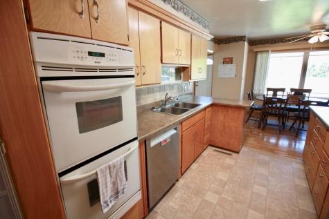 826 4th Street N Wahpeton ND 58075