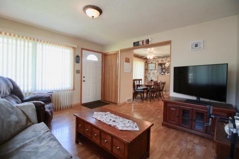 826 4th Street N Wahpeton ND 58075