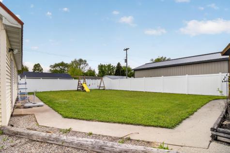 729 7th Street S Breckenridge MN 56520