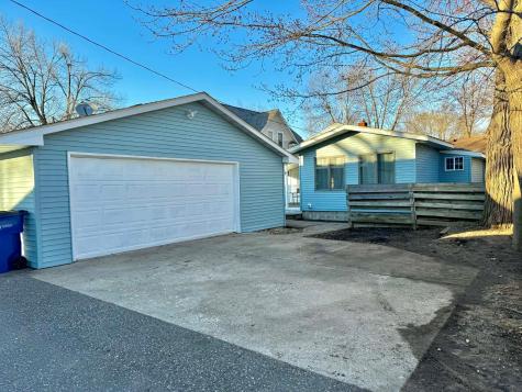 329 4th Avenue NE Saint Cloud MN 56304