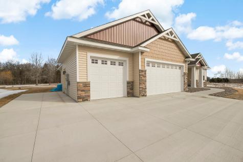 1013 Birch Avenue NE Montgomery MN 56069